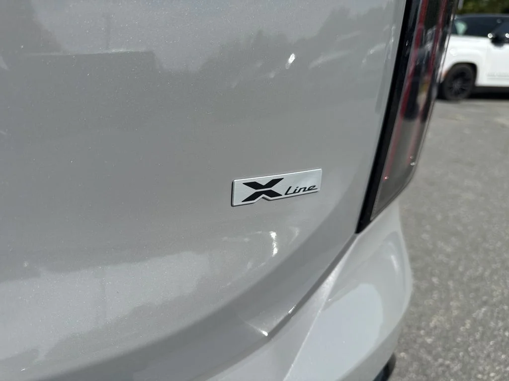 Used 2025 Gray Kia SX X-Line image 32