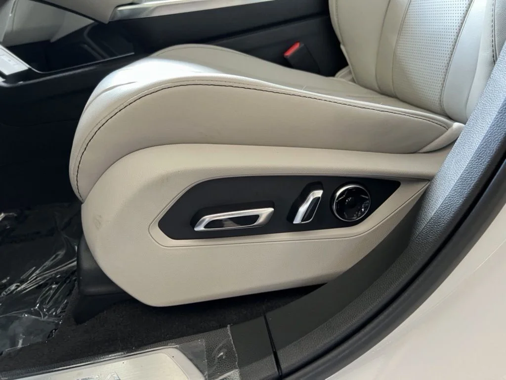 New 2026 Platinum White Pearl Acura Technology Package image 12
