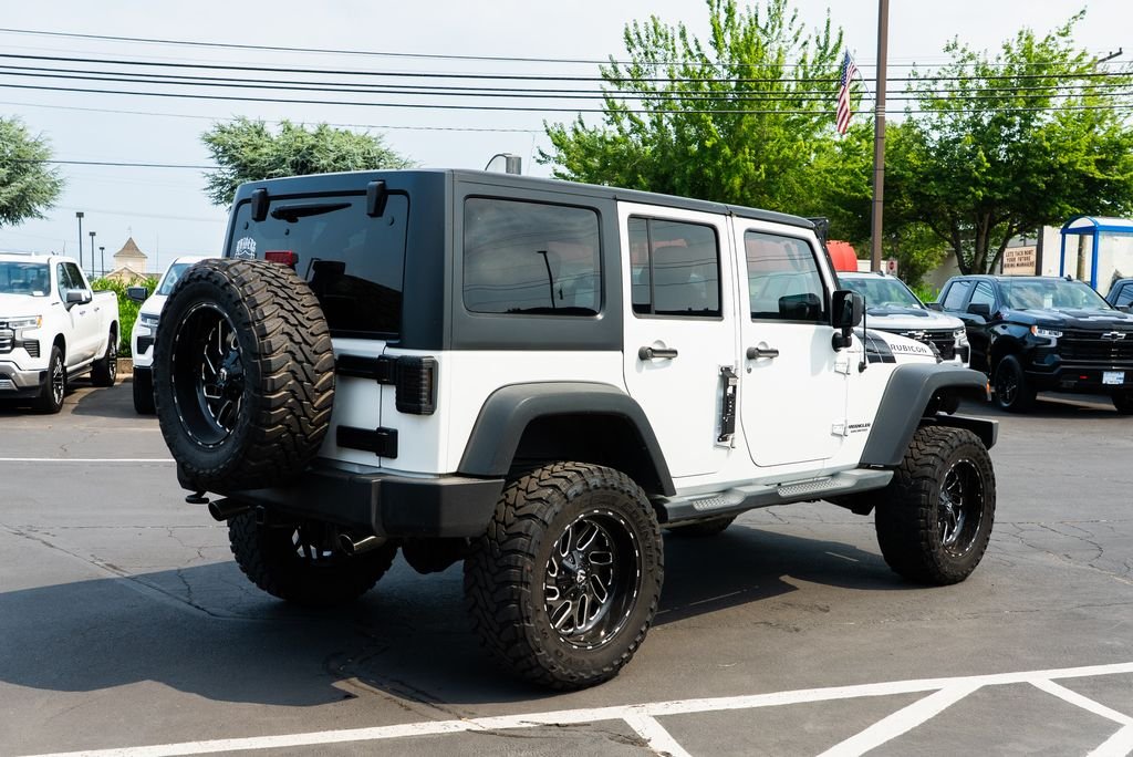 Used 2016 Bright White Clearcoat Jeep Unlimited Rubicon image 5