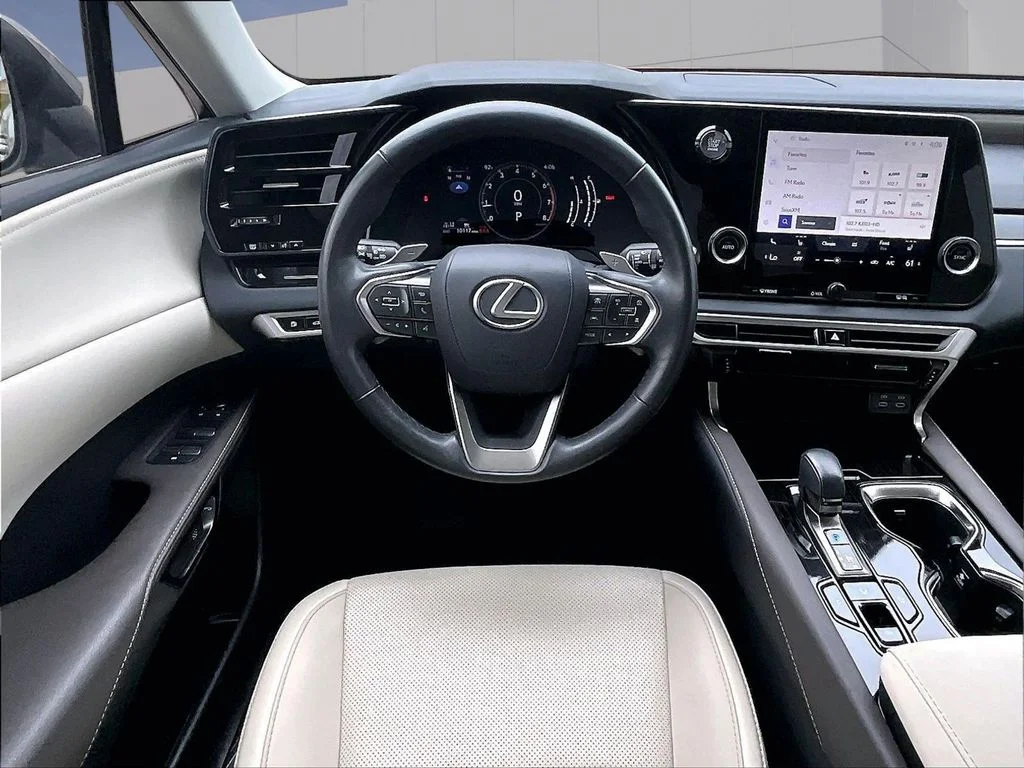 Used 2024 Silver Lexus 350 image 13