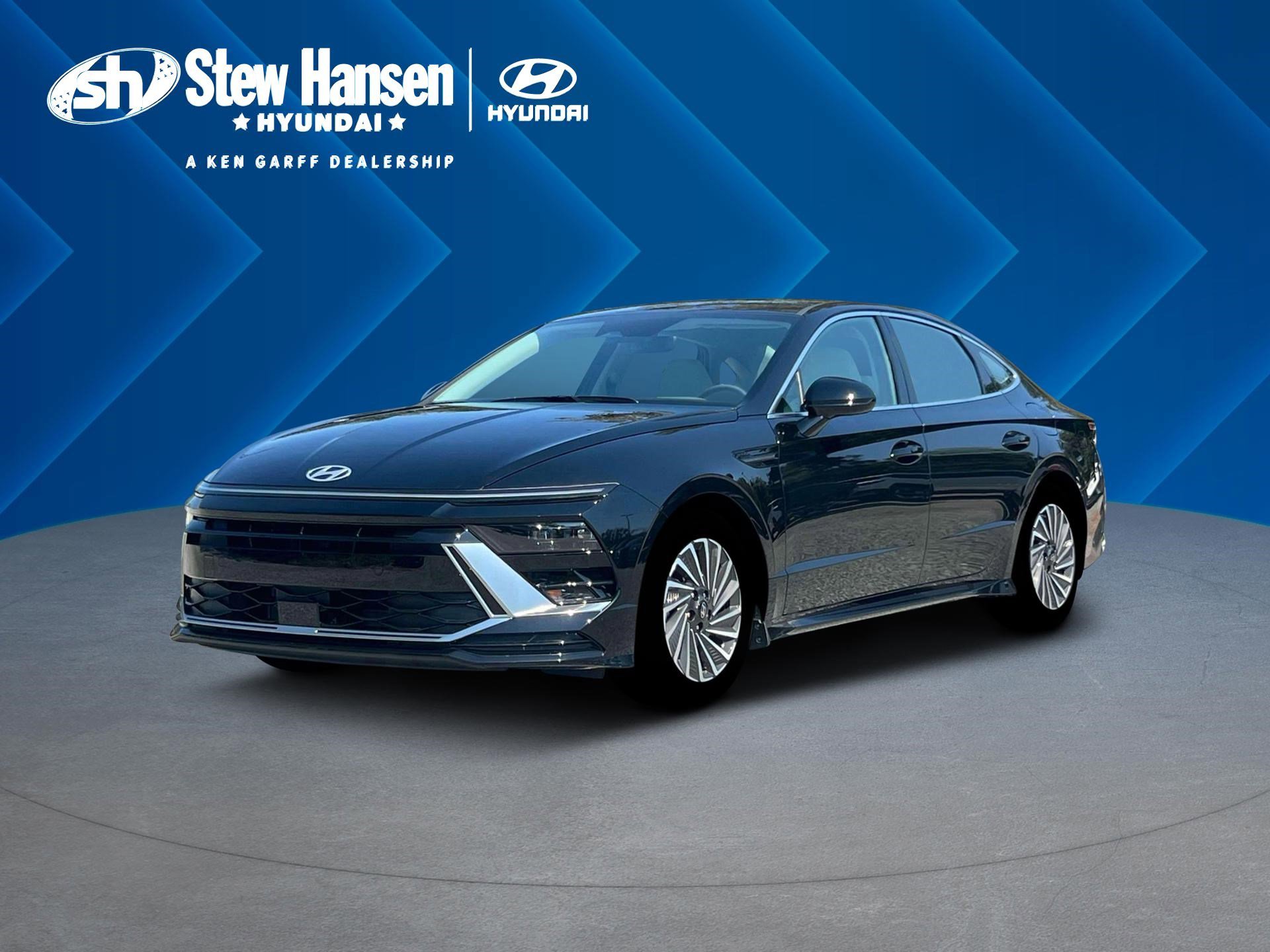 2026 Hyundai Sonata SEL's photo