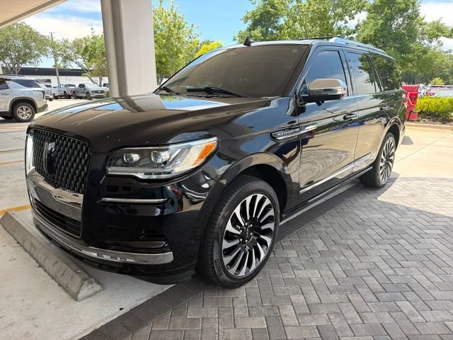 Used 2023 Black Metallic Lincoln Black Label image 1