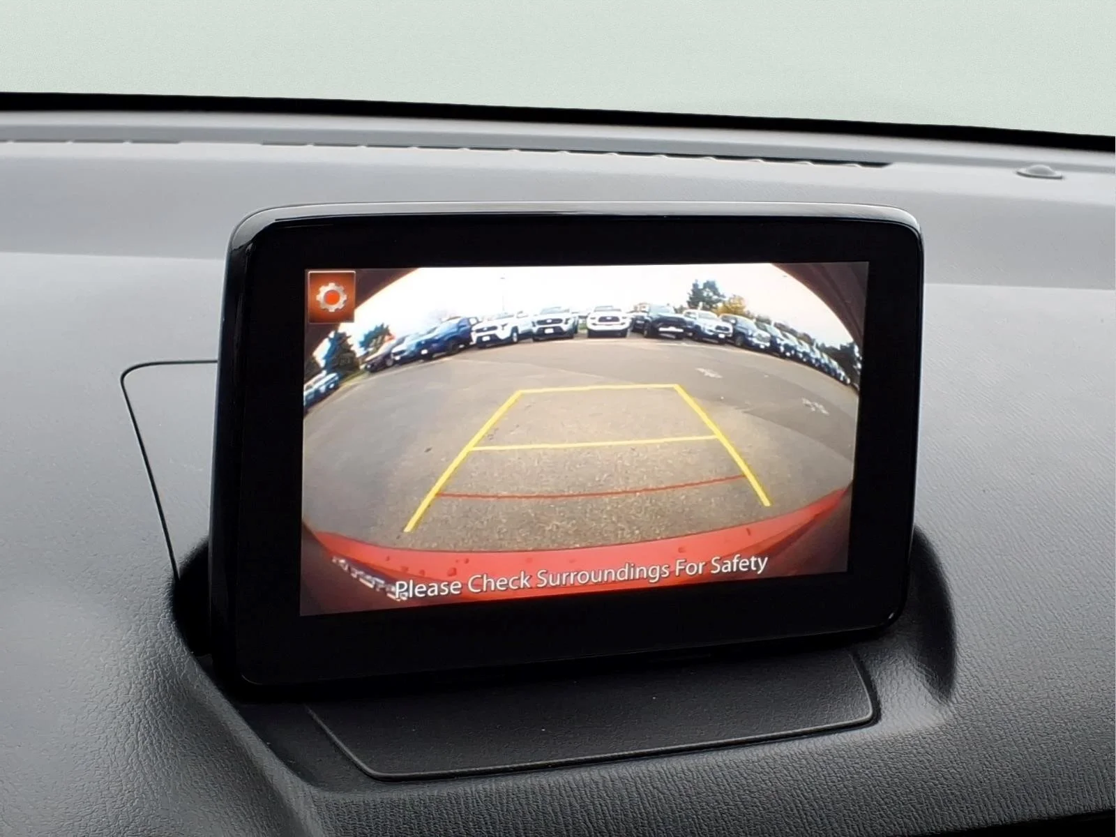 Certified Used 2020  Toyota LE image 15