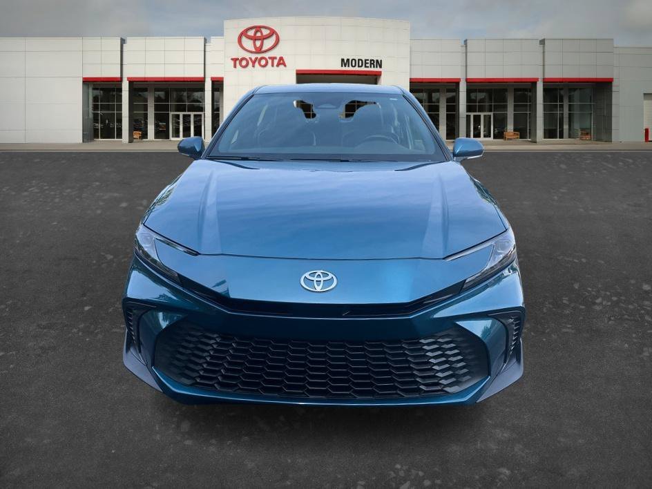 Used 2025 Ocean Toyota SE image 2