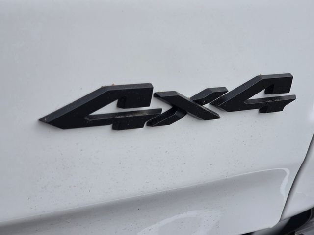 New 2026 Bright White Clear-Coat Exterior Paint RAM Laramie image 28