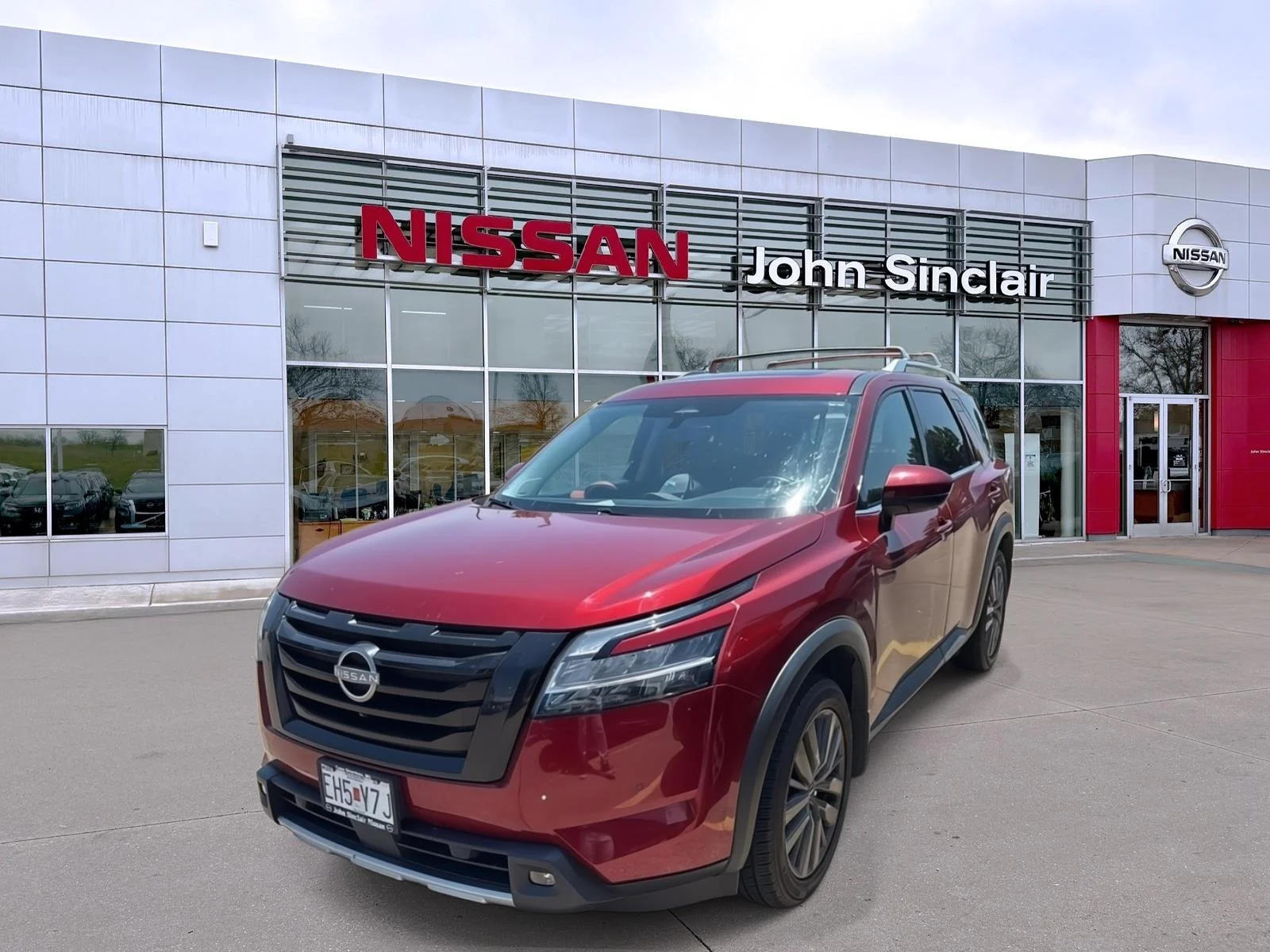 Certified Used 2023 Scarlet Ember Tintcoat Nissan SL image 2