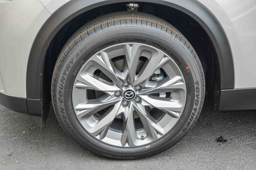 New 2026 Platinum Quartz Metallic Mazda 3.3 Turbo Premium Plus AWD image 10
