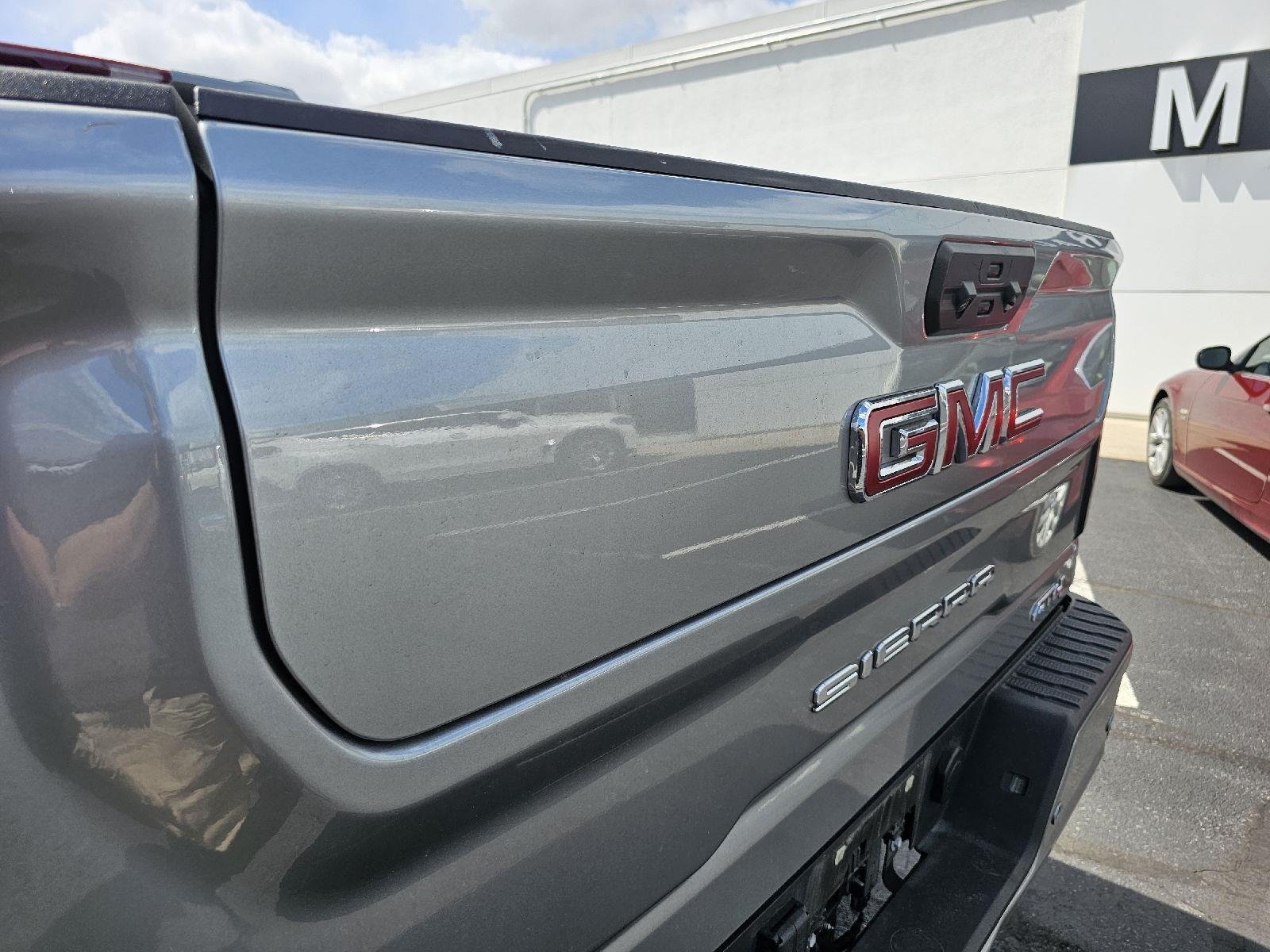 Used 2024 Sterling Metallic GMC AT4 image 18