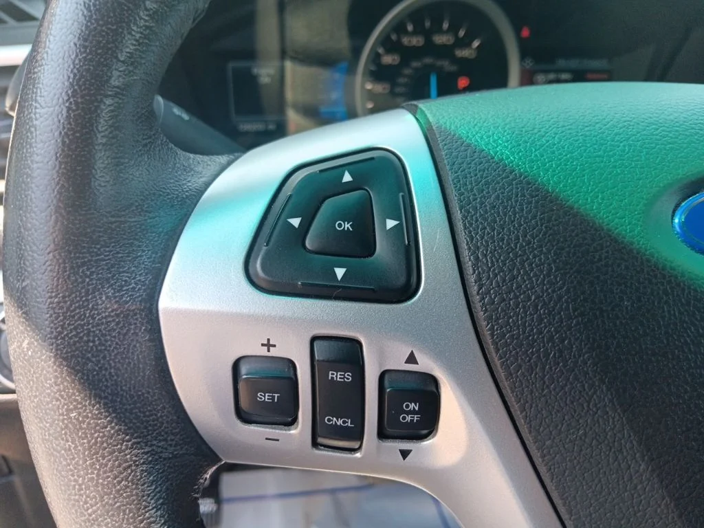 Used 2014 Tuxedo Black Metallic Ford XLT image 18