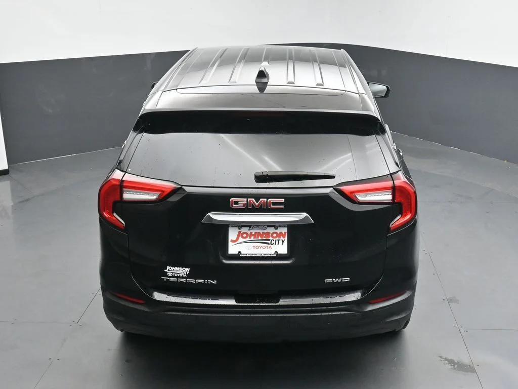 2024 GMC Terrain SLE - Photo 31