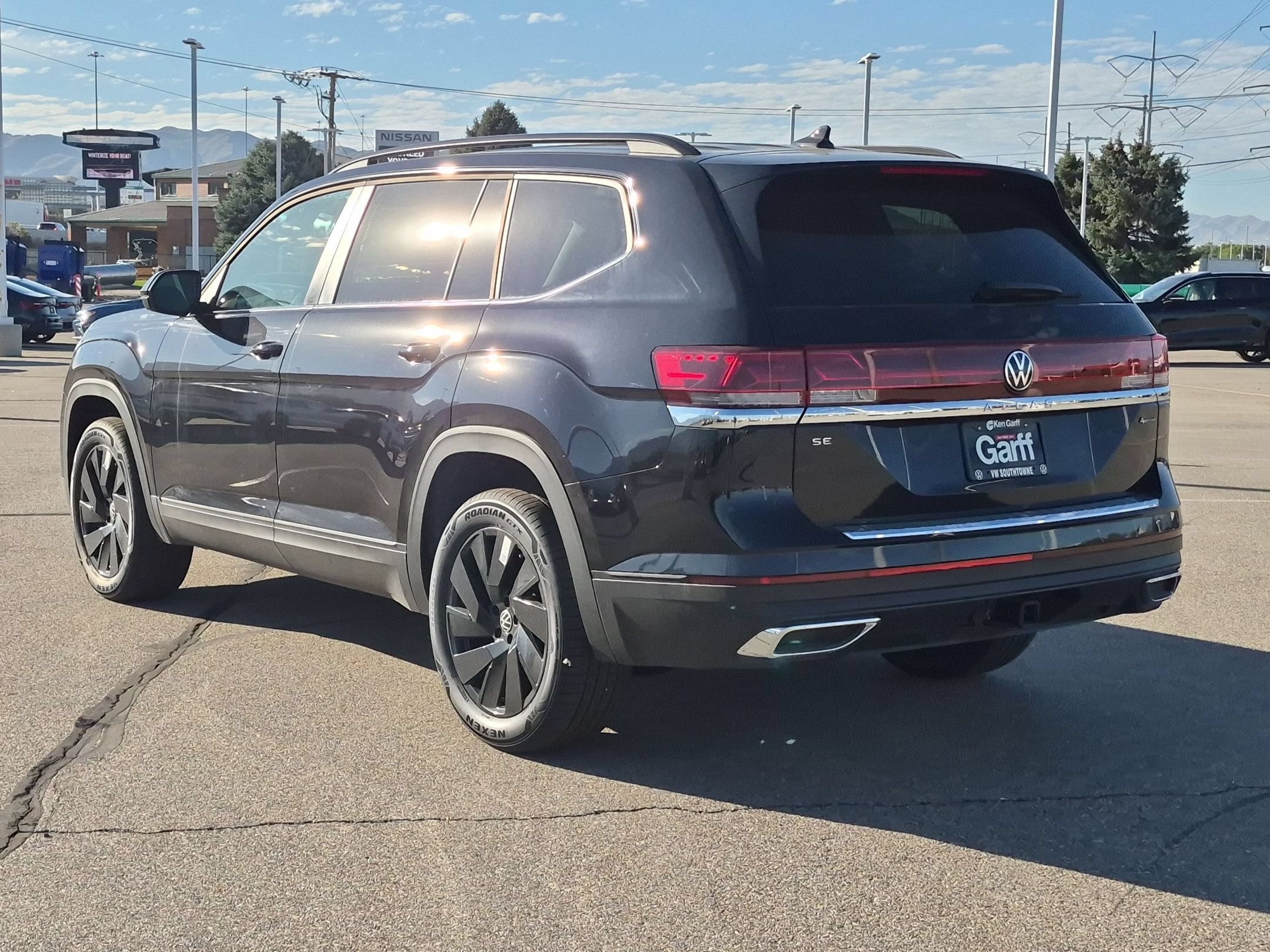 New 2026 Deep Black Pearl Volkswagen 2.0T SE w/Technology image 5