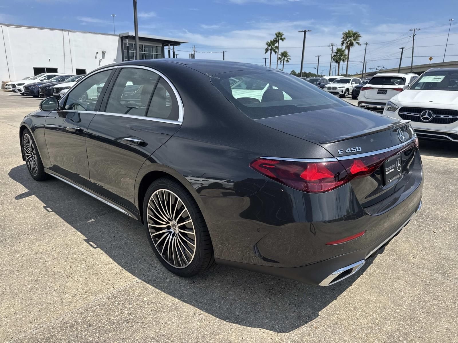 New 2027 Gray Mercedes-Benz E 450 image 4