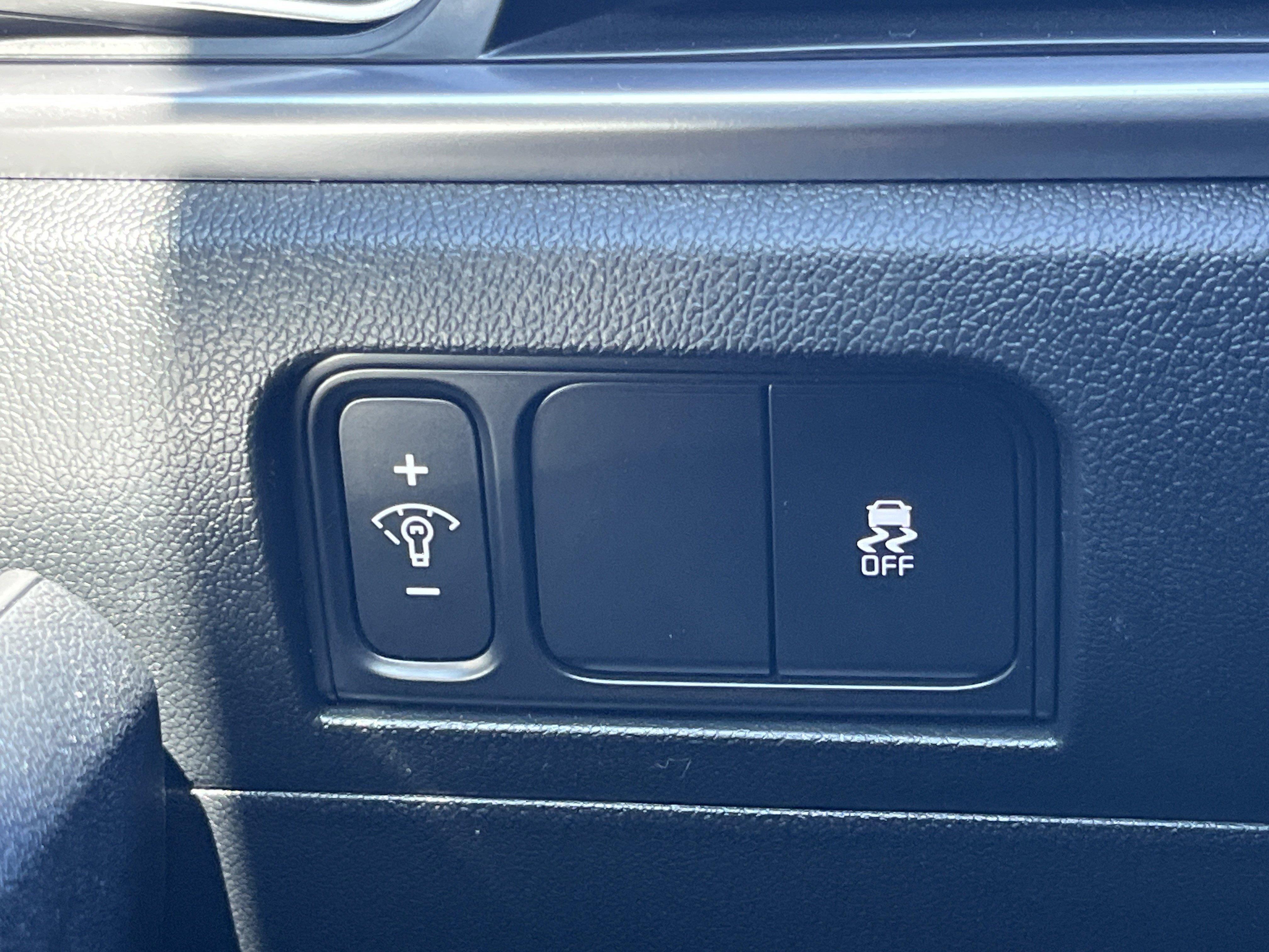 New 2026 Ebony Black Kia S image 14