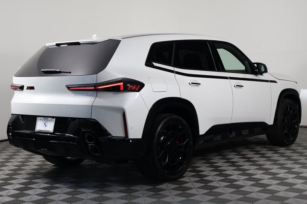 2026 BMW XM Base - Photo 2