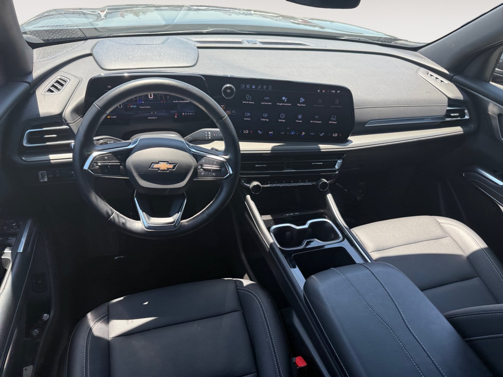 Used 2025 Mosaic Black Metallic Chevrolet LT image 15