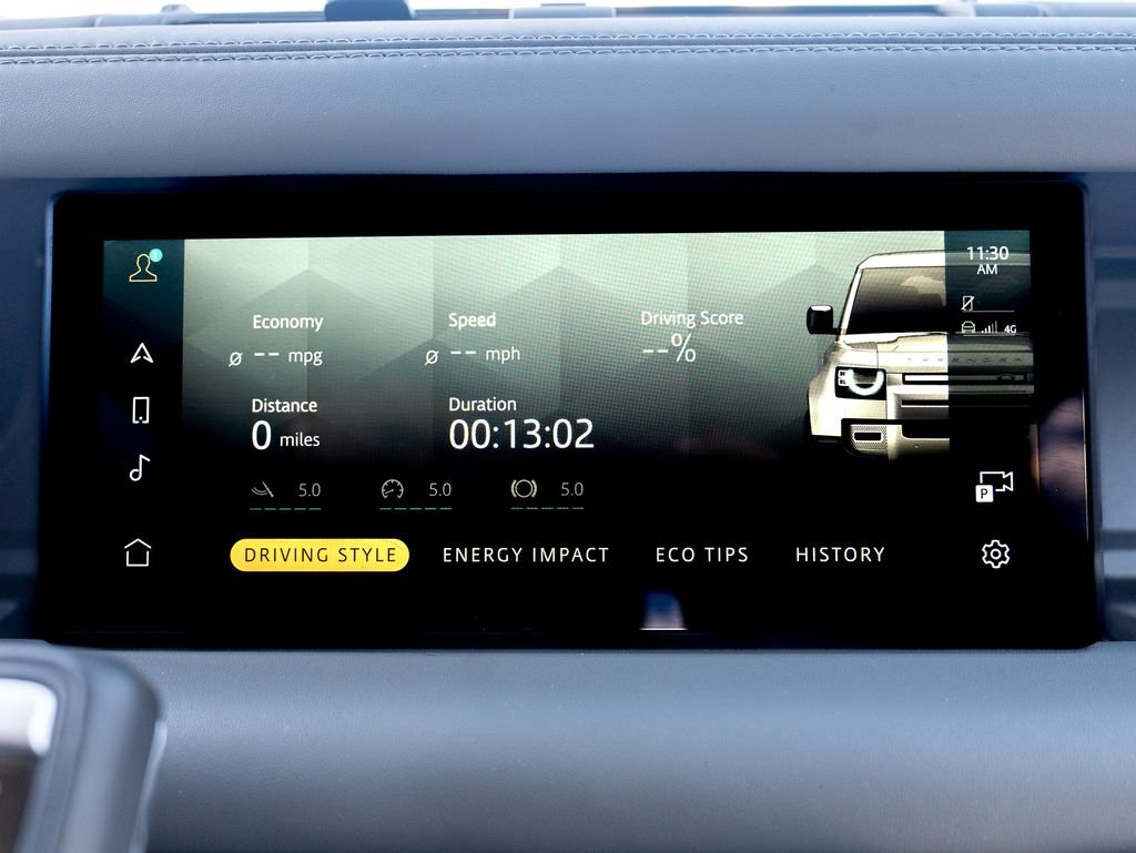 Certified Used 2024 Black Land Rover X-Dynamic SE image 27