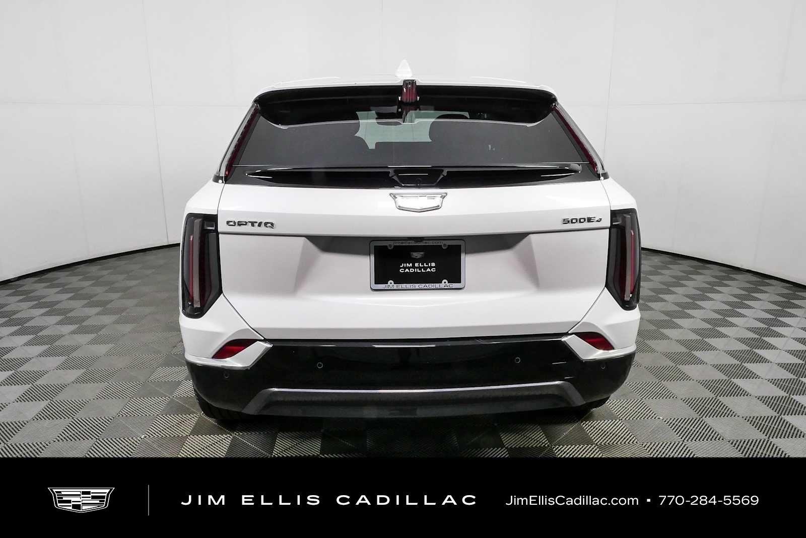 Certified Used 2025 Crystal White Tricoat Cadillac Luxury 1 image 29