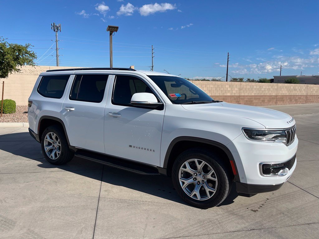 Used 2022 White Jeep Series II image 5