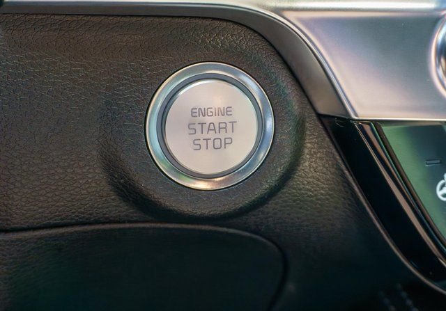 Used 2025  Kia SX-Prestige X-Line image 30