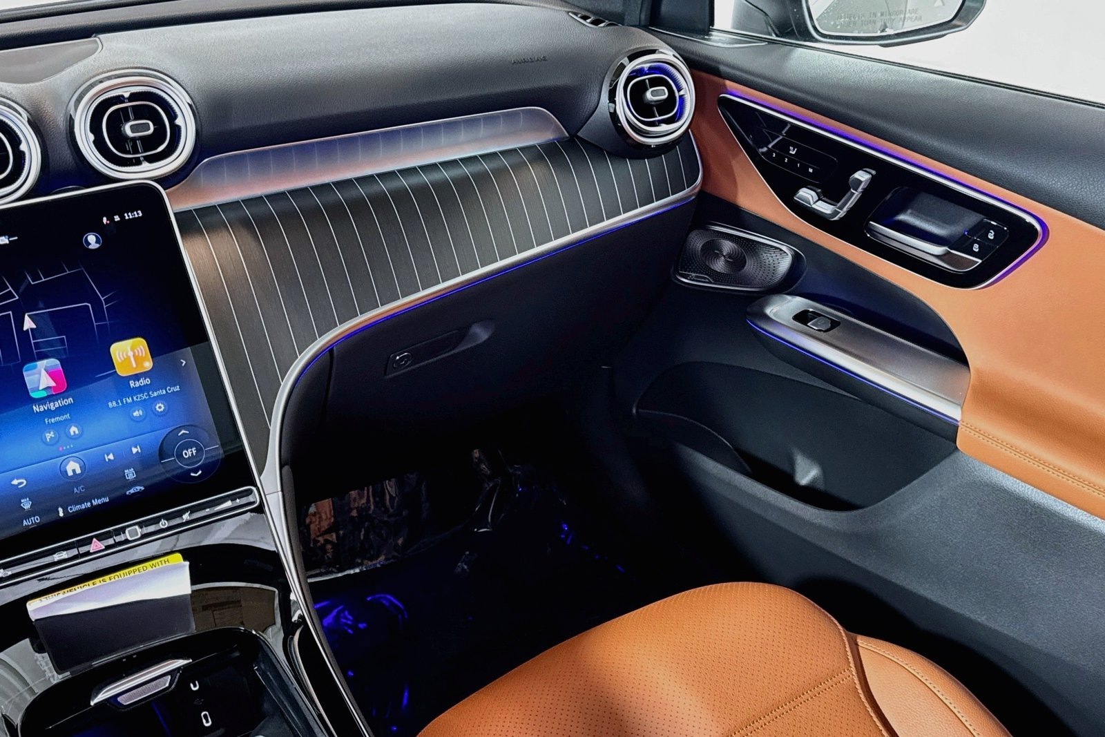 New 2026 Graphite Grey Metallic Mercedes-Benz GLC 300 image 21
