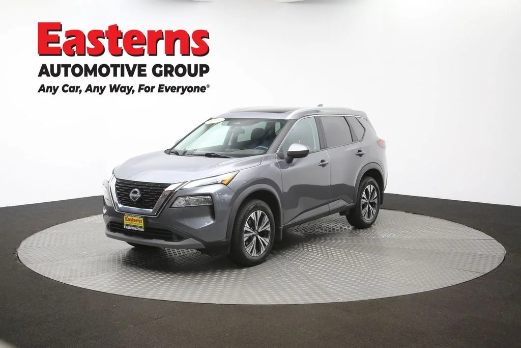 Used 2023 Gray Nissan SV image 56