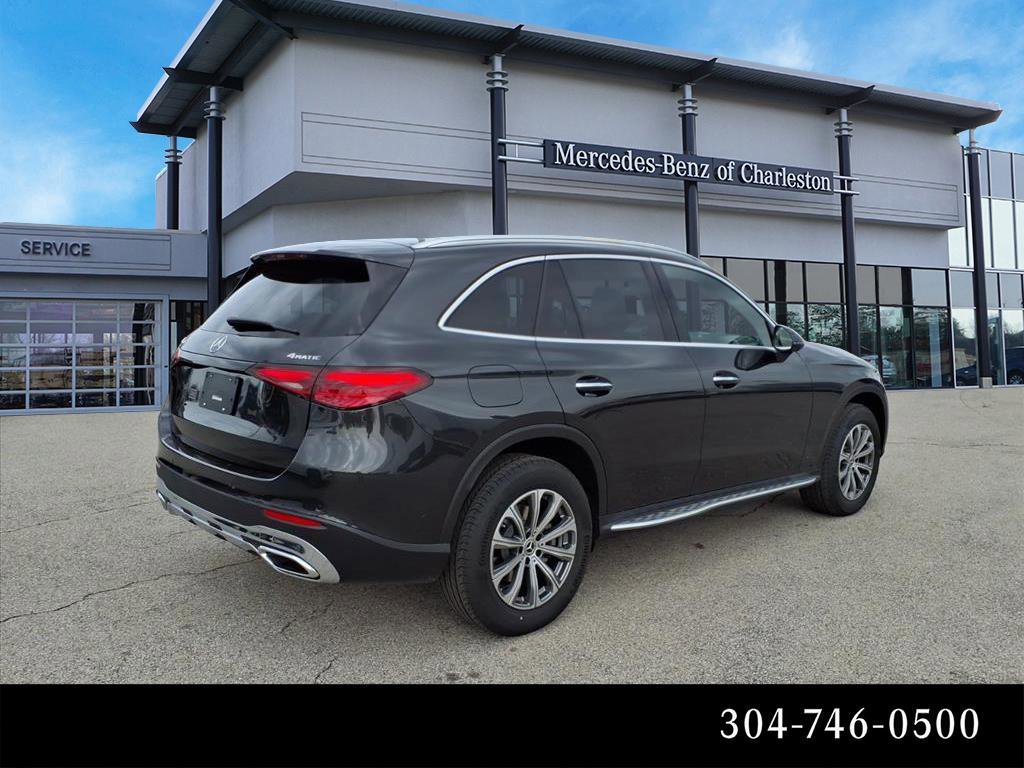 Used 2026 Graphite Grey Metallic Mercedes-Benz GLC 300 image 3