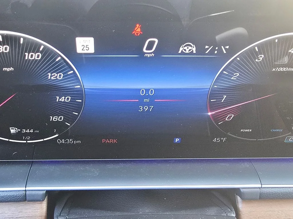 2025 Mercedes-Benz GLE GLE450 - Photo 29