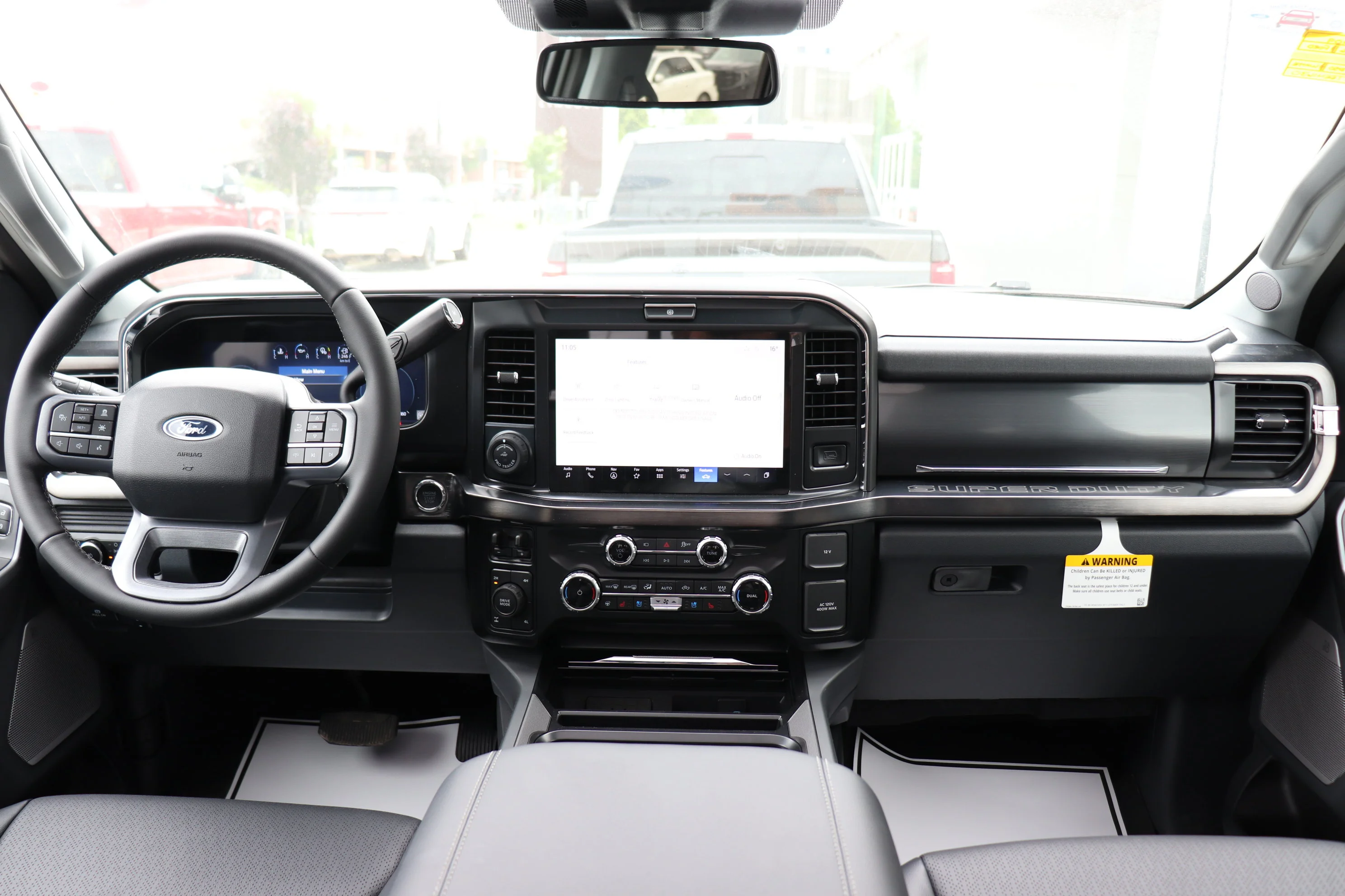 New 2026 STAR WHITE METALLIC Ford LARIAT image 20