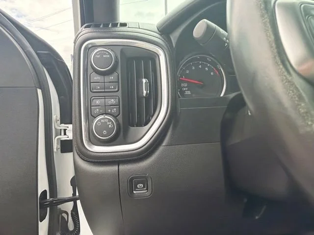 Used 2021 Summit White Chevrolet LT Trail Boss image 24