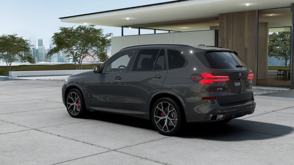 New 2026 Dravit Grey Metallic BMW xDrive50e image 27