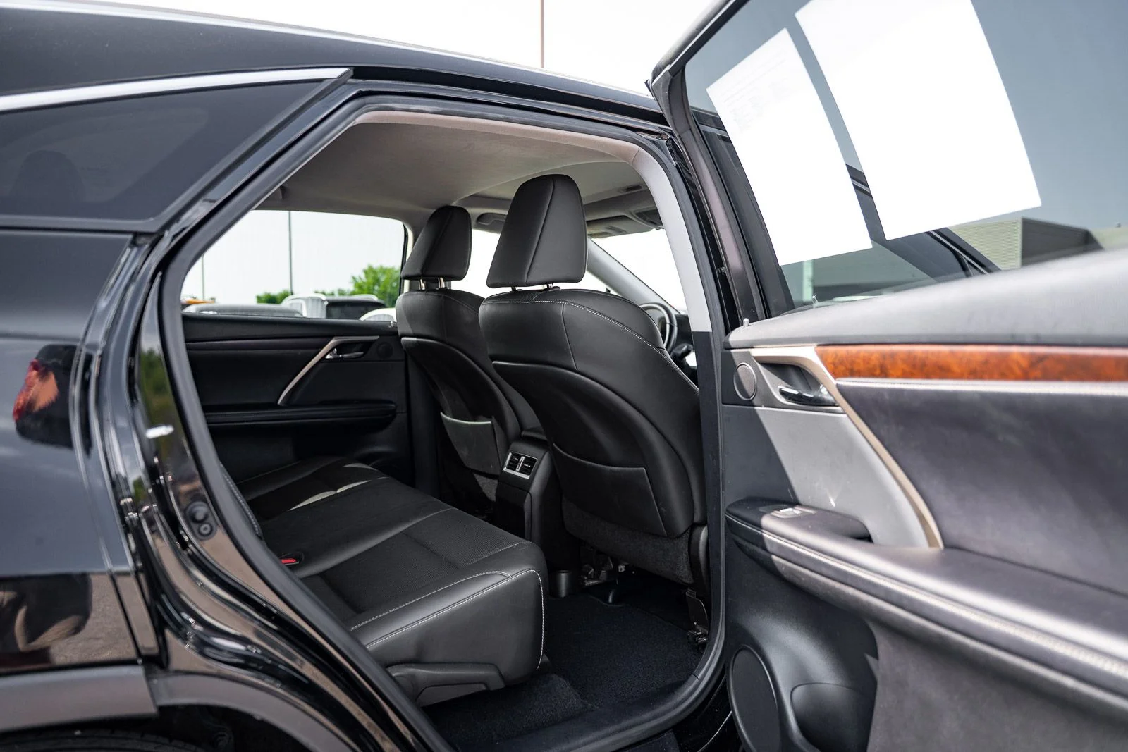 Used 2020 Black Lexus 350 image 12