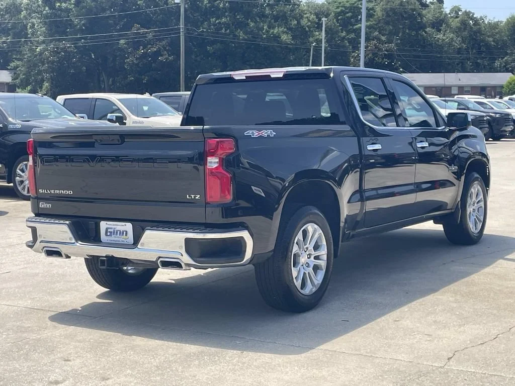 2024 Chevrolet Silverado 1500 LTZ - Photo 4