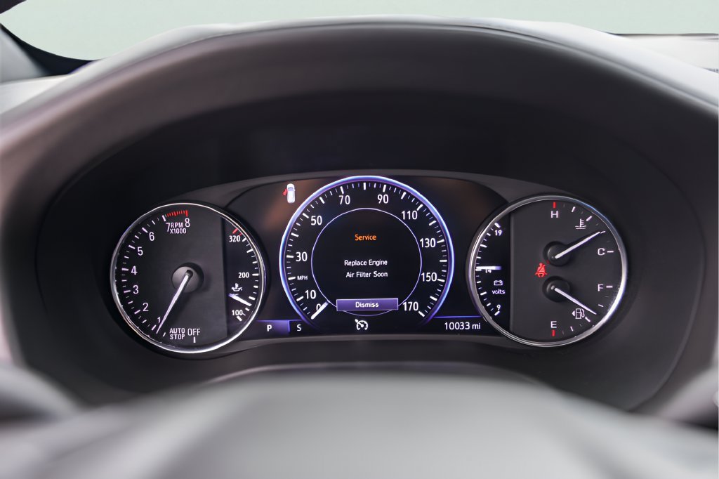Used 2023 EBONY TWILIGHT METALLIC Buick Avenir image 16