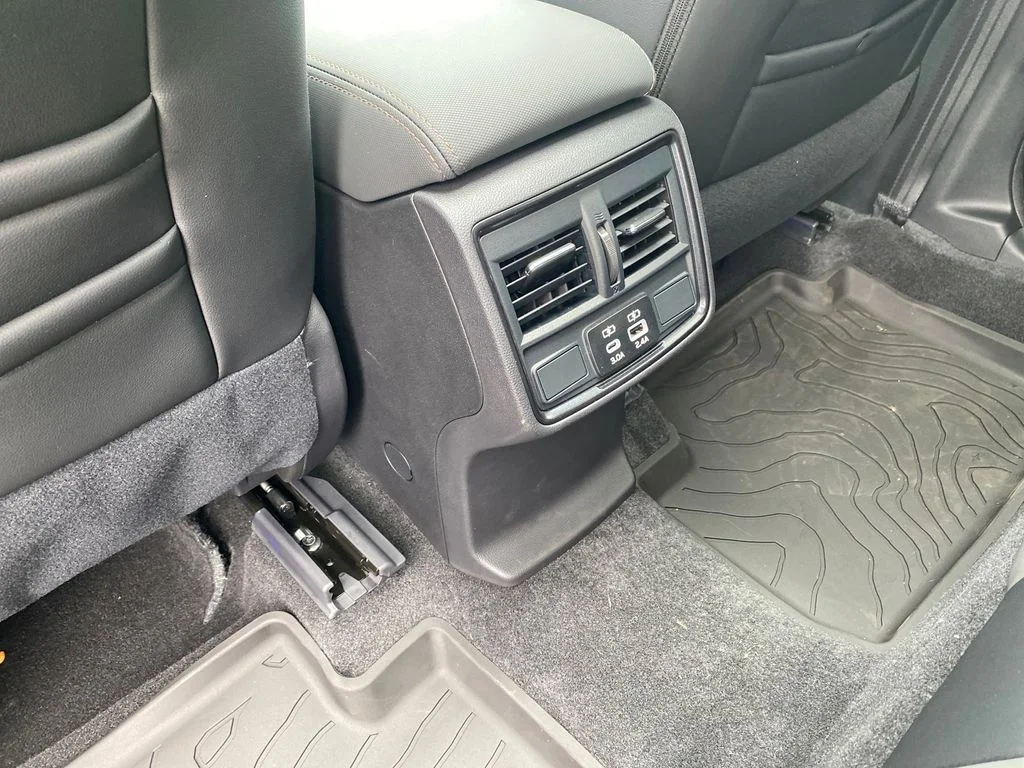 2026 Subaru Forester Sport - Photo 13
