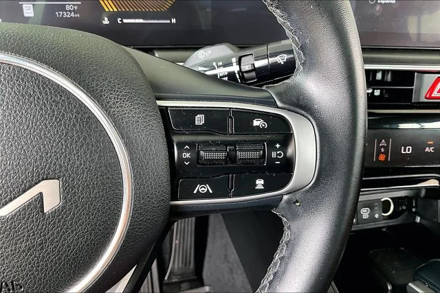 Used 2025 Gray Kia GT-Line image 11