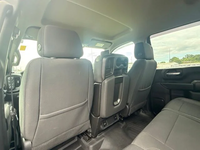 Used 2024 White Chevrolet Custom image 24