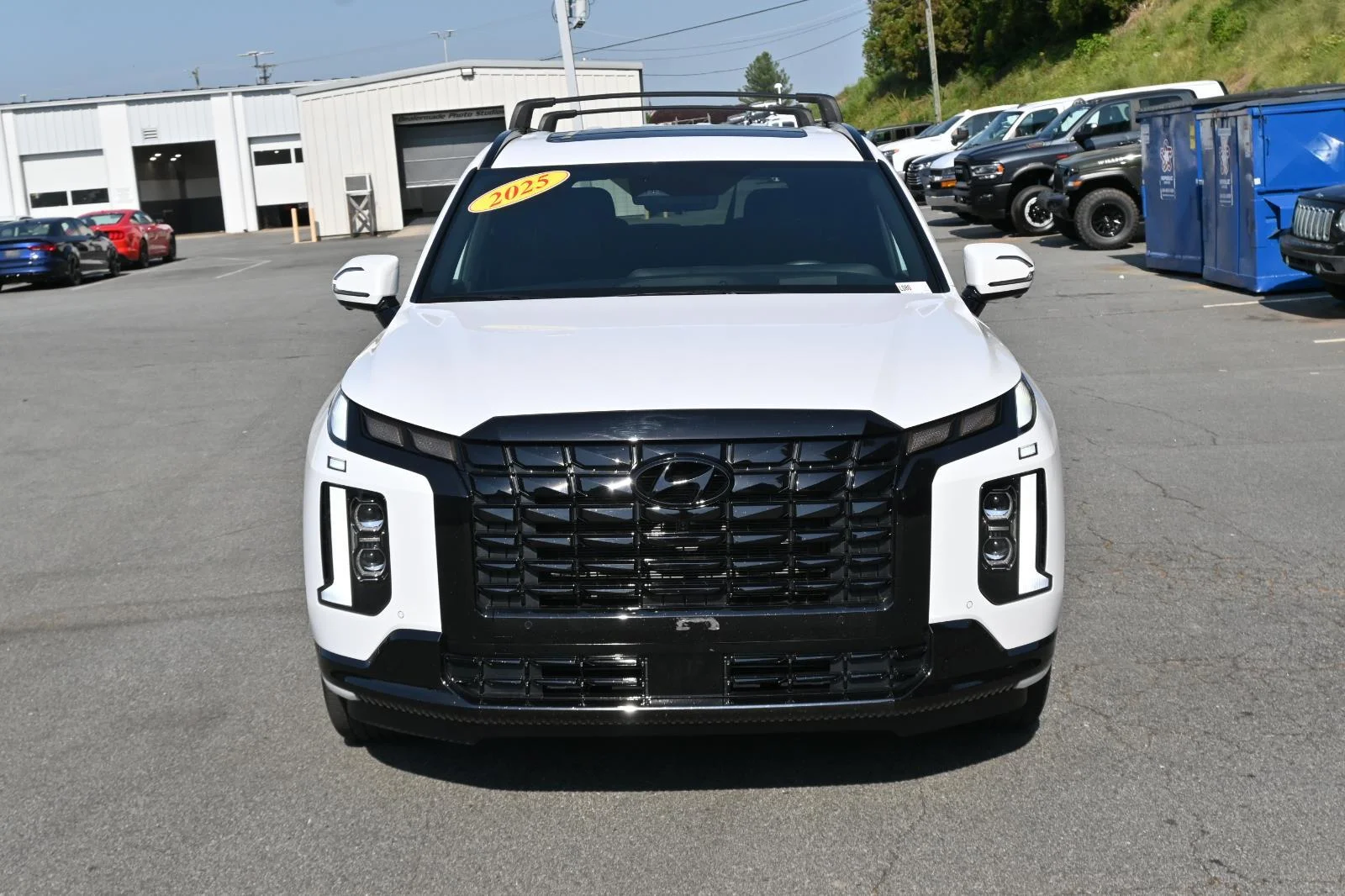 Used 2025 White Hyundai Calligraphy Night Edition image 2