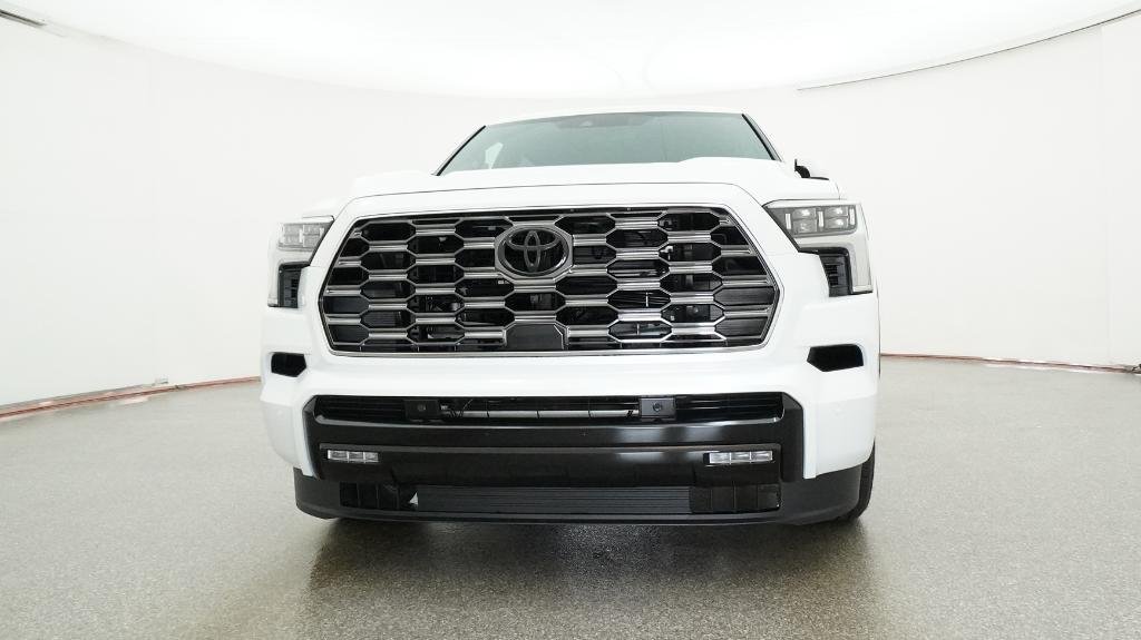 New 2026 Wind Chill Pearl Toyota Platinum image 14