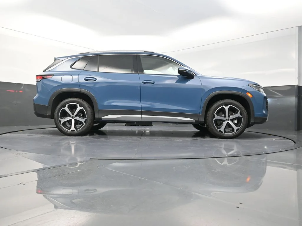 New 2026 Blue Volkswagen 2.0T SE image 29