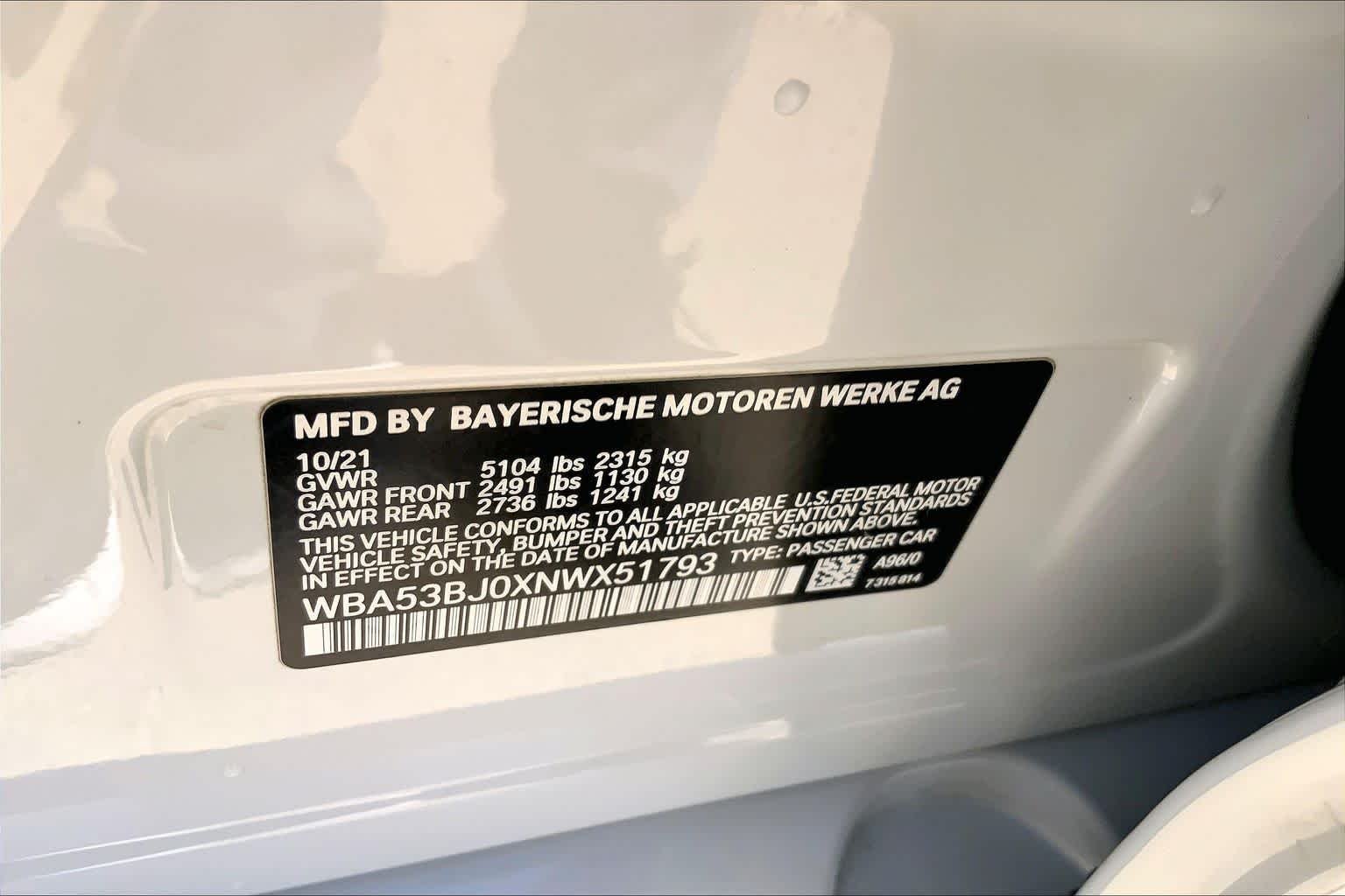 Used 2022 Mineral White Metallic BMW 540i image 32