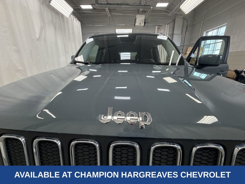 Used 2017 Anvil Jeep Latitude image 39