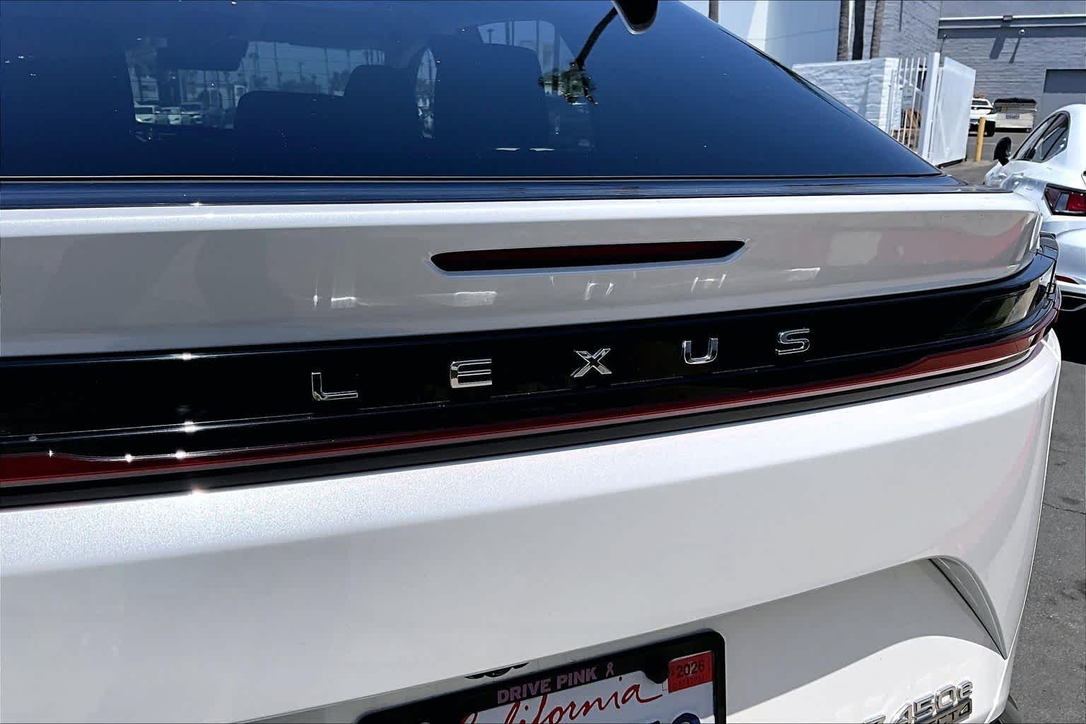 Certified Used 2023 Eminent White Pearl Lexus Luxury image 31