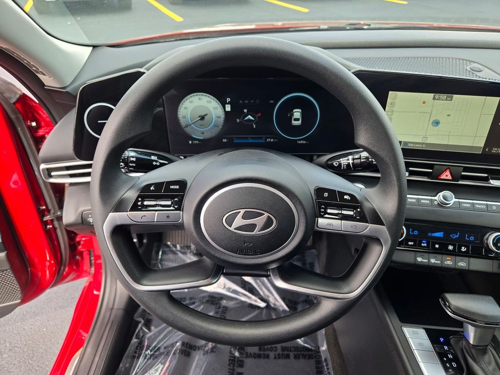 2024 Hyundai Elantra SEL - Photo 37