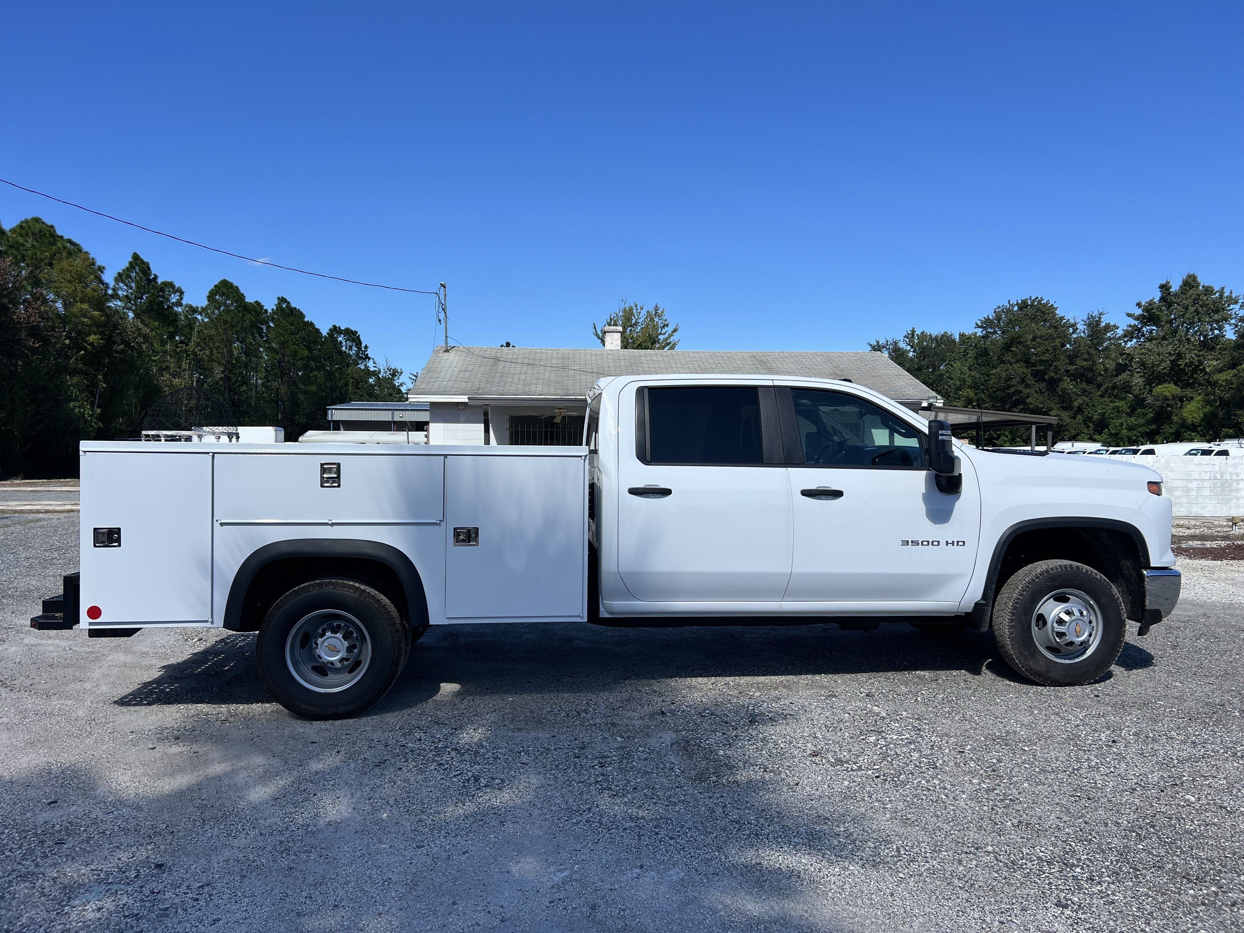 2025 Chevrolet Silverado 3500 HD Work Truck - Photo 7