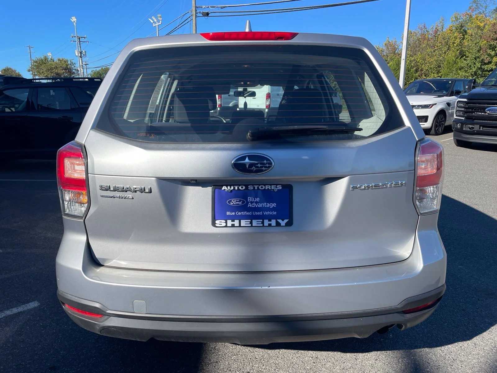 Used 2018 Silver Subaru 2.5i image 3
