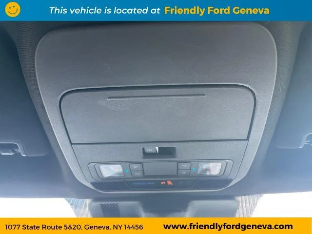 Used 2025 Agate Black Metallic Ford XLT image 27