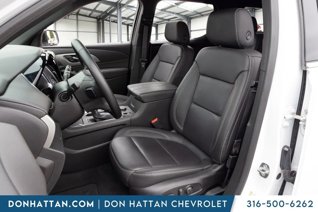Used 2023 White Chevrolet LT Leather image 13