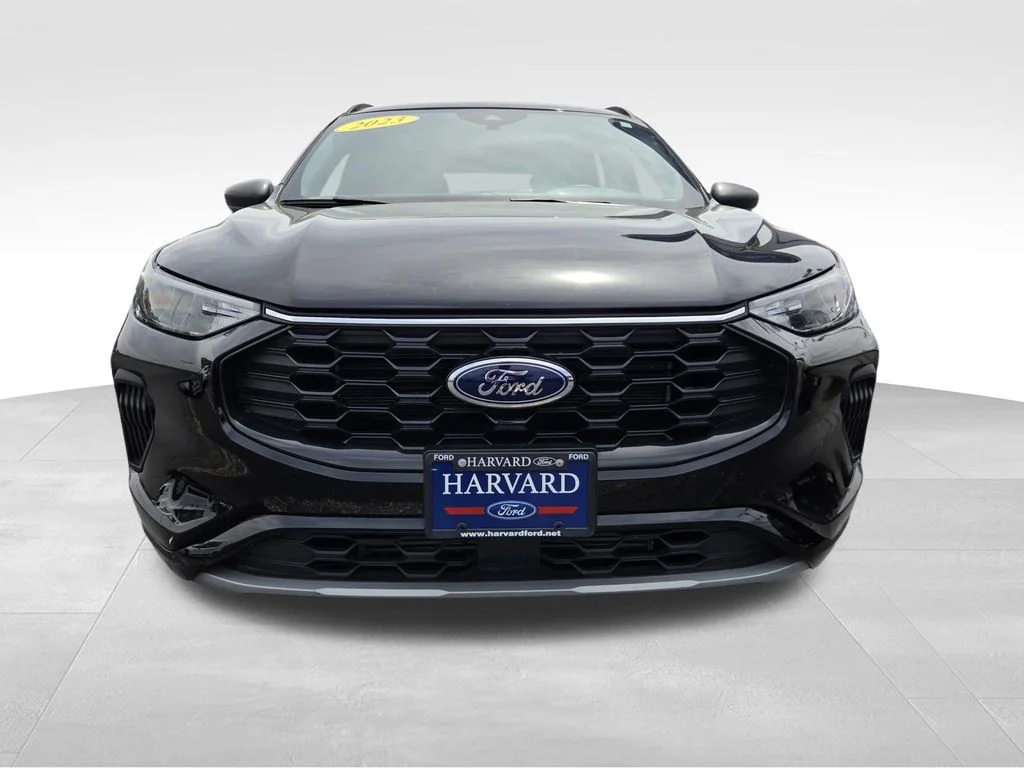 Used 2023 Agate Black Metallic Ford ST-Line image 42
