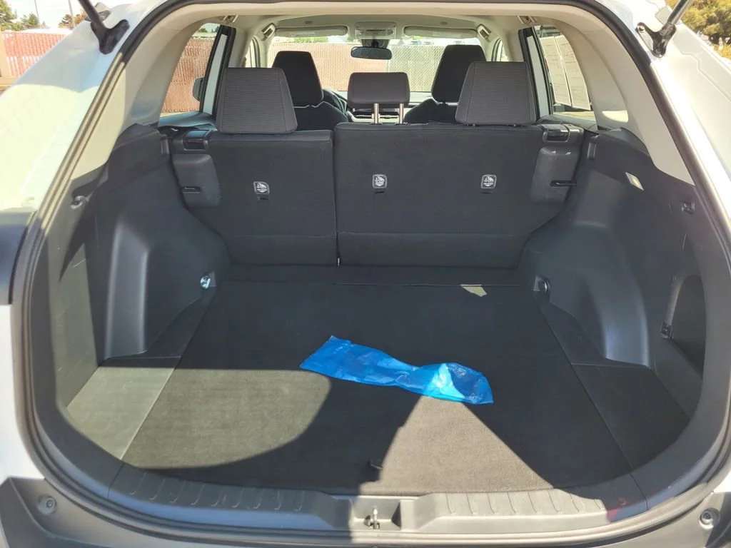 Used 2024  Toyota LE image 10