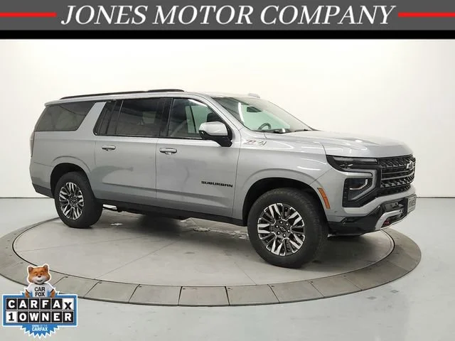 2025 Chevrolet Suburban Z71 4WD's photo